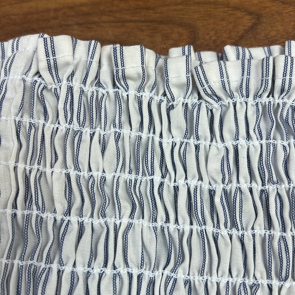 Like new LF Furst of A Kind sweet looking Tube Top - Picture 2 of 3